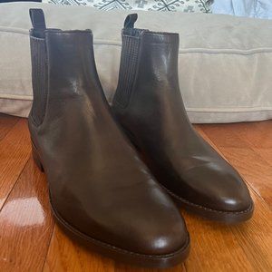 Thursday boots Dreamer Chelsea size 10.5